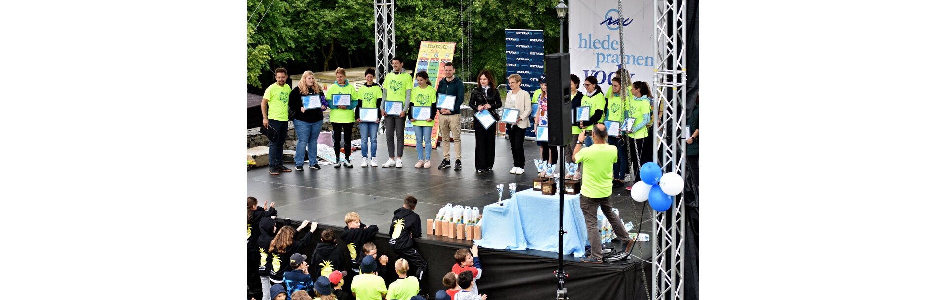 VodoAMOS - udělujeme cenu za VODOaktivitu pedagogům  VodoAMOS - udělujeme cenu za VODOaktivitu pedagogům